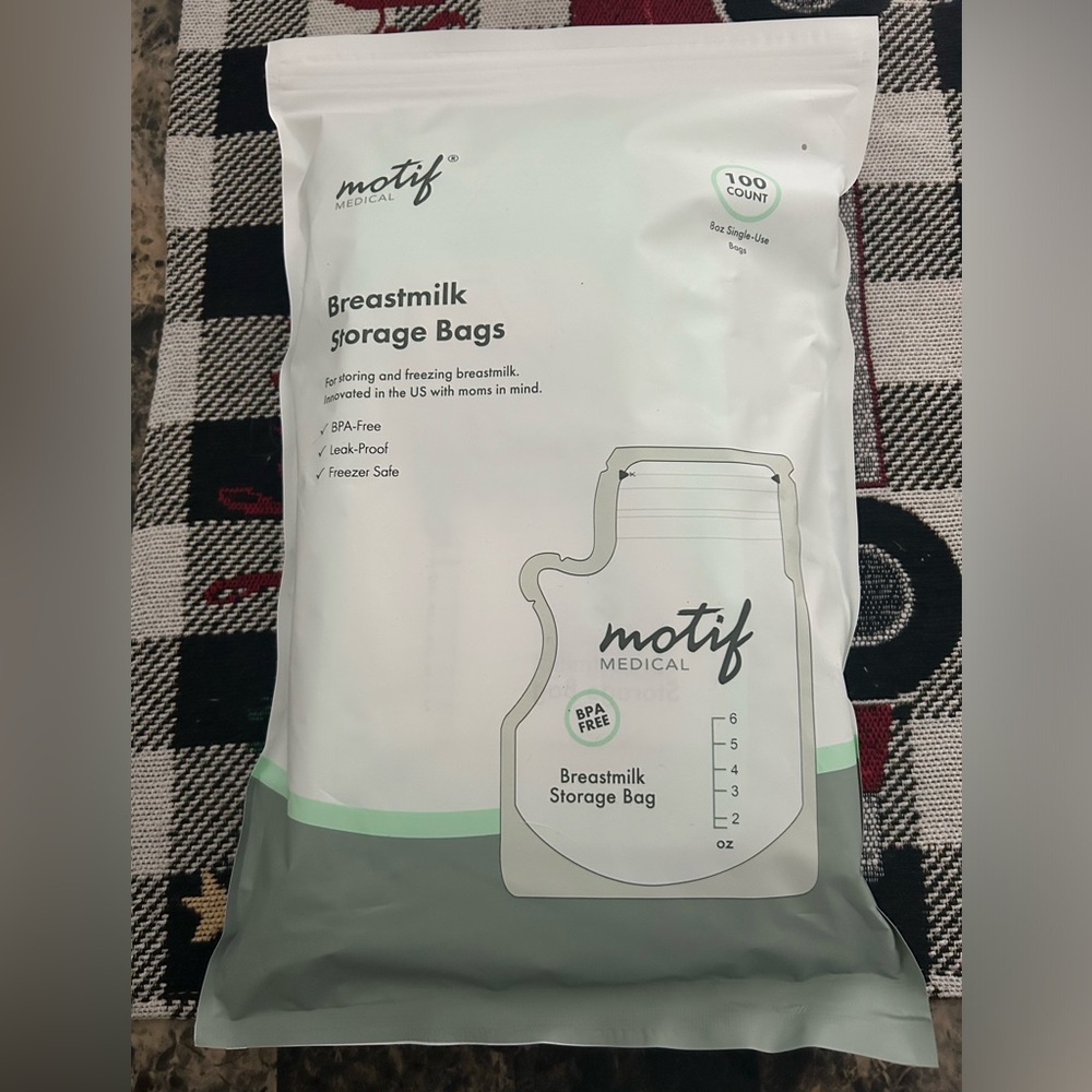 Gray Breastmilk Storage Bags